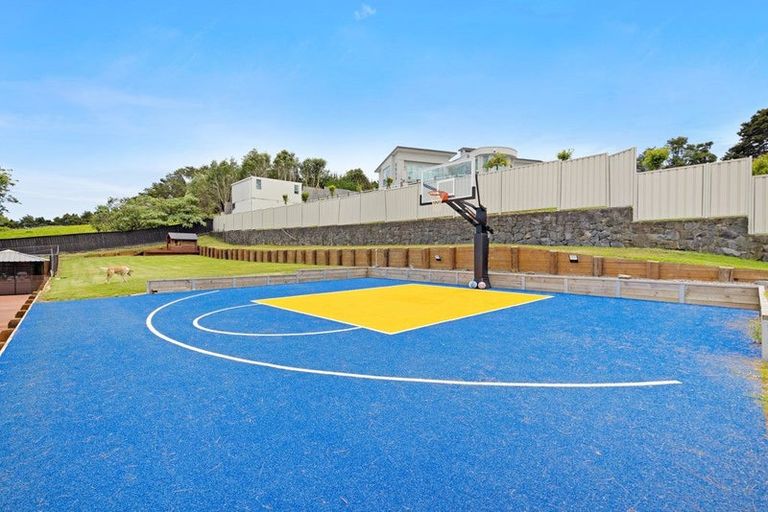 Photo of property in 168 Polo Prince Drive, Alfriston, Auckland, 2105