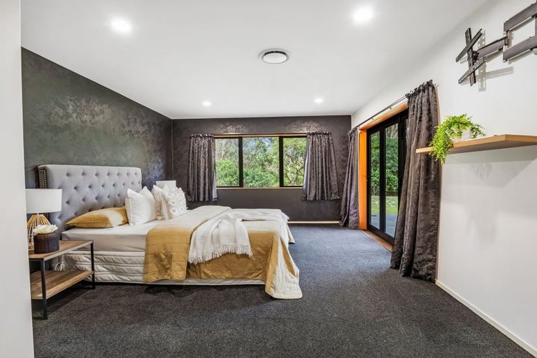 Photo of property in 52 Ruapehu Drive, Fitzherbert, Palmerston North, 4410