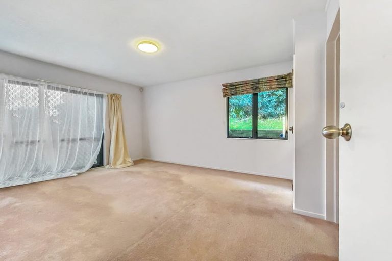 Photo of property in 3a Peter Button Place, Johnsonville, Wellington, 6037