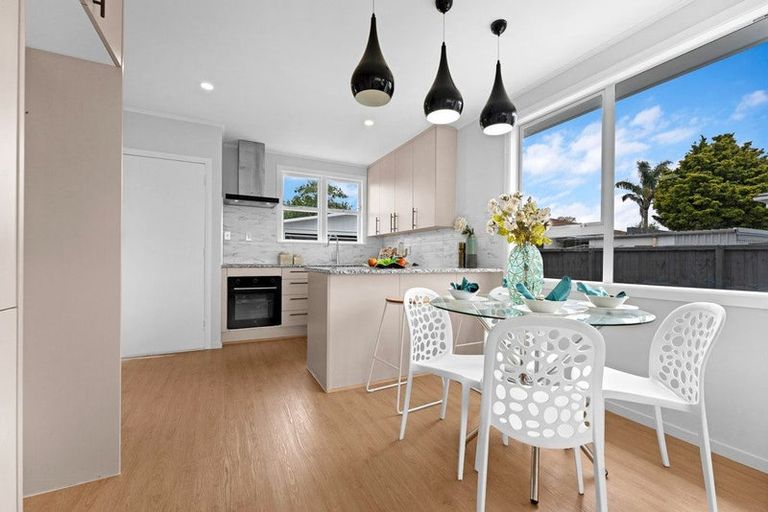 Photo of property in 17 Harper Street, Papakura, 2110