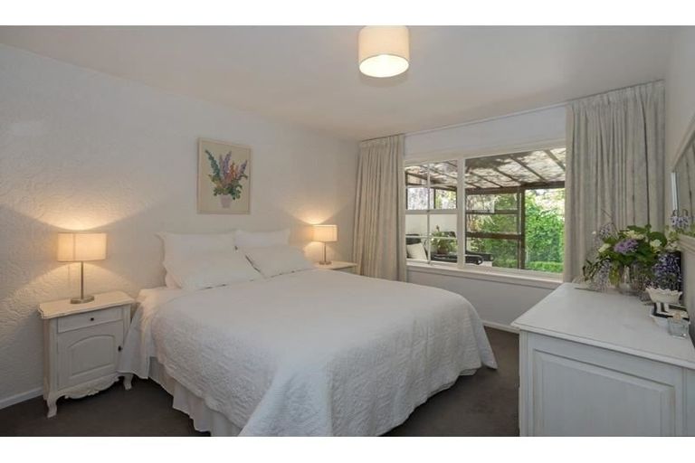 Photo of property in 2/36 Tomes Road, St Albans, Christchurch, 8052