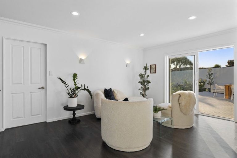 Photo of property in 19 Popata Close, Papamoa Beach, Papamoa, 3118