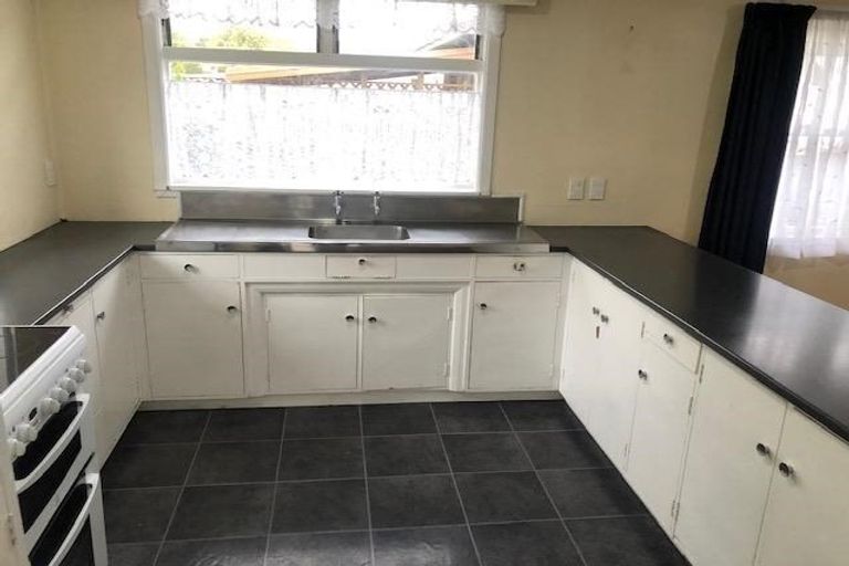 Photo of property in 561 Aberdeen Road, Te Hapara, Gisborne, 4010