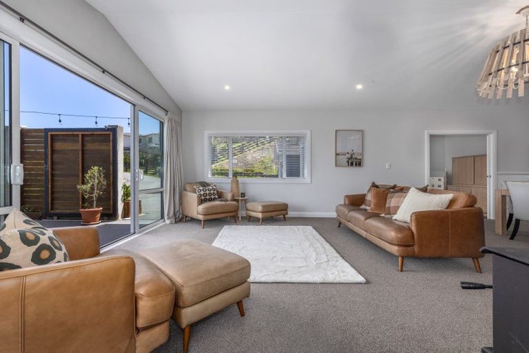 Photo of property in 9 Baxters Rise, Aotea, Porirua, 5024