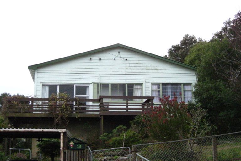 Photo of property in 3 Marett Street, Macandrew Bay, Dunedin, 9014