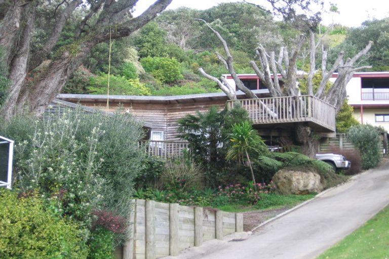 Photo of property in 122a Oratia Place, Onemana, Whangamata, 3691