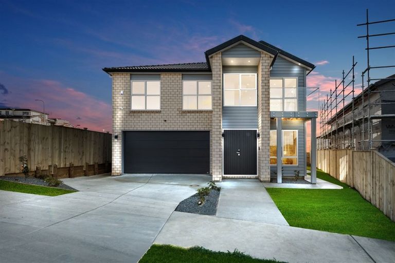 Photo of property in 50 Elevation Street, Flat Bush, Auckland, 2019