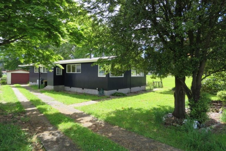 Photo of property in 14 Crampton Road, Reefton, 7830