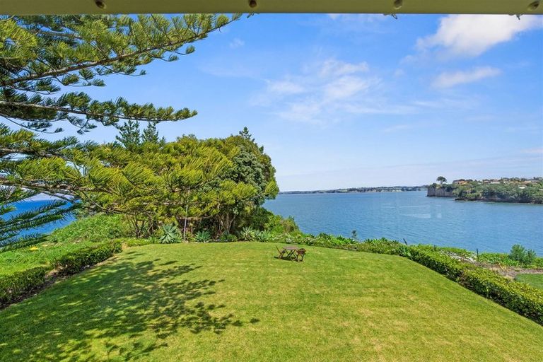 Photo of property in 4 East Point, Manly, Whangaparaoa, 0930