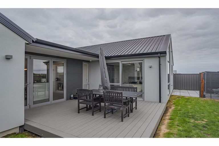 Photo of property in 23 Hunter Hills Drive, Gleniti, Timaru, 7910