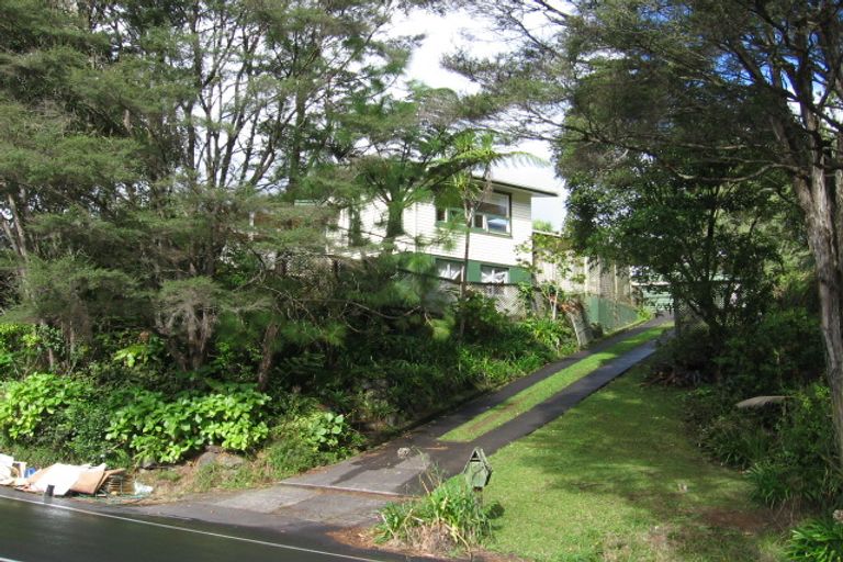 Photo of property in 146 Woodlands Park Road, Titirangi, Auckland, 0604