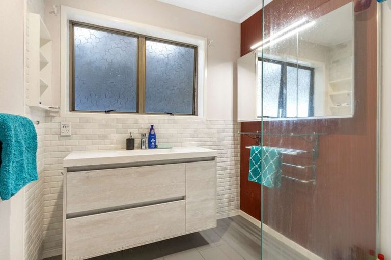 Photo of property in 8 Rewa Street, Inglewood, 4330