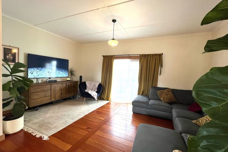 Photo of property in 14 Pukeko Street, Frankton, Hamilton, 3204
