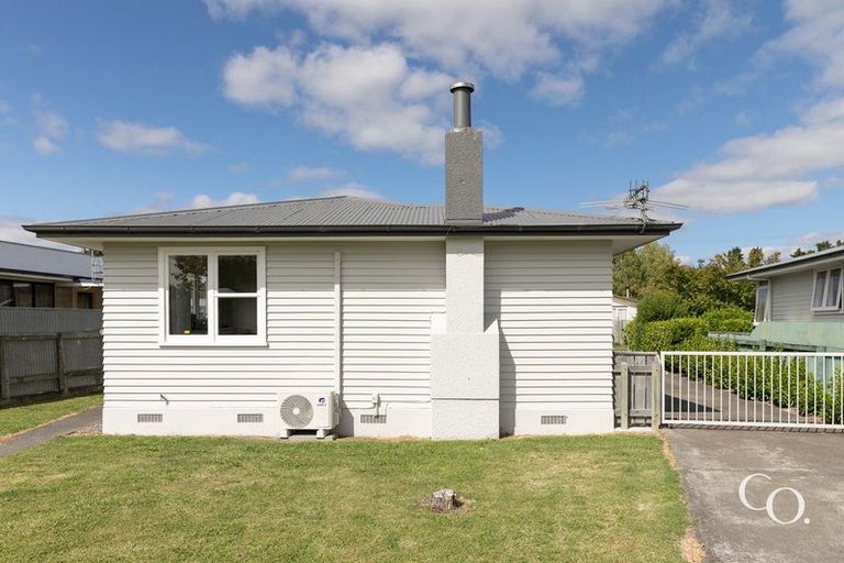 Photo of property in 27 Upham Street, Havelock North, 4130