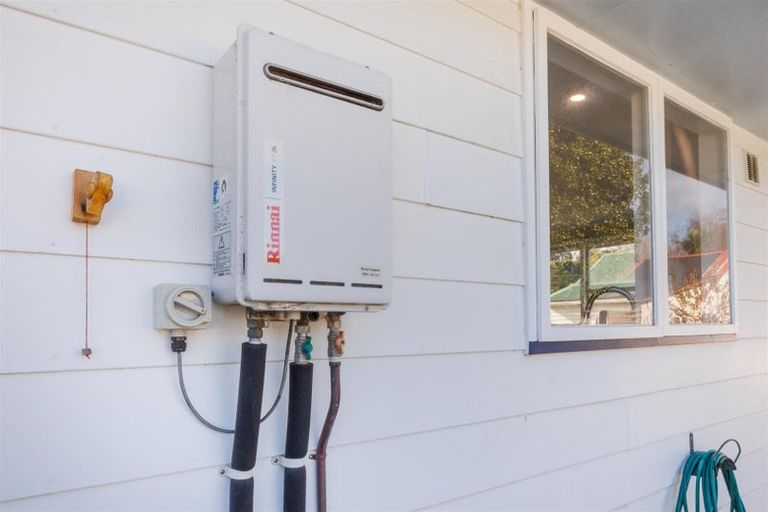 Photo of property in 181a Bridge Street, Bulls, 4818