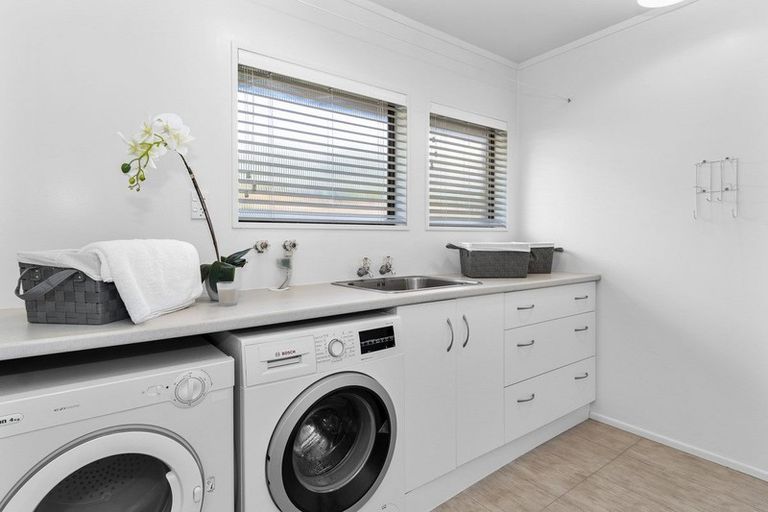 Photo of property in 28 Lindoch Avenue, Te Puna, Tauranga, 3174