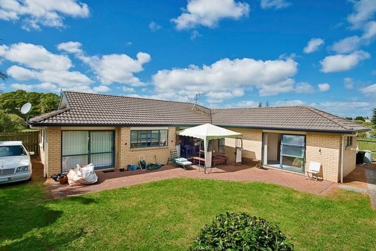 Photo of property in 20 Gransna Lane, East Tamaki, Auckland, 2013