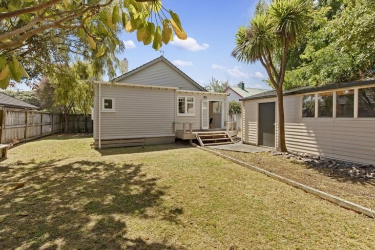Photo of property in 12 Pohutukawa Street, Woburn, Lower Hutt, 5010