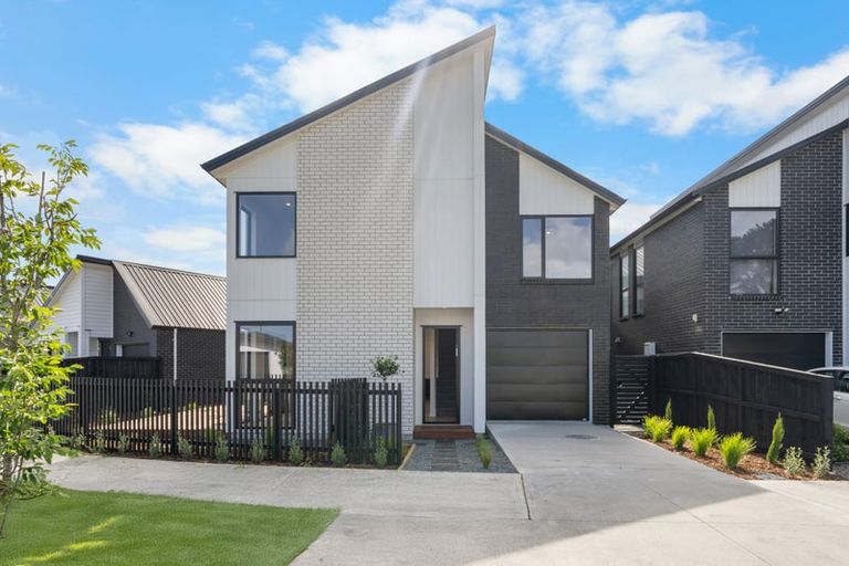 Photo of property in 4 Zadar Street, Kumeu, 0810