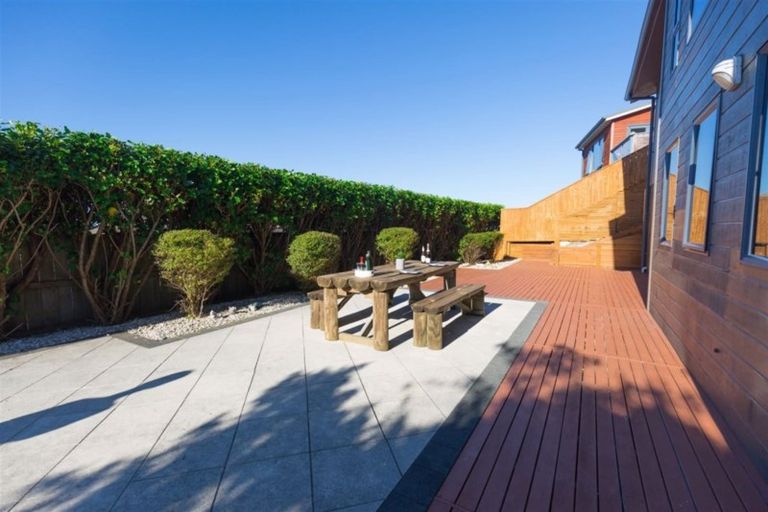 Photo of property in 35 Hawtrey Terrace, Churton Park, Wellington, 6037