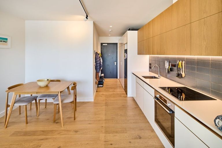 Photo of property in Victoria Lane Apartments, 706/161 Victoria Street, Te Aro, Wellington, 6011