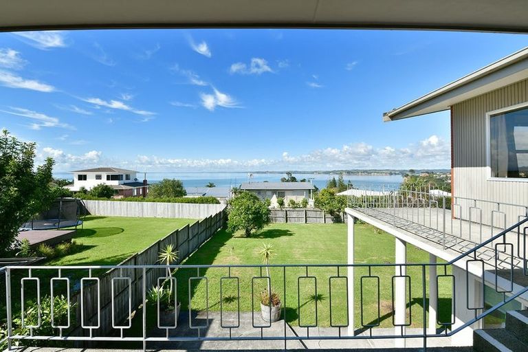 Photo of property in 27 Tiri Road, Manly, Whangaparaoa, 0930