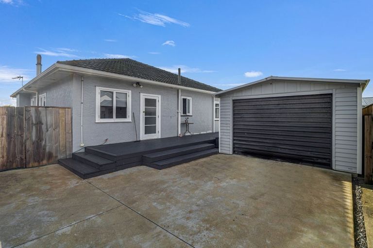 Photo of property in 43 Field Street, Aramoho, Whanganui, 4500