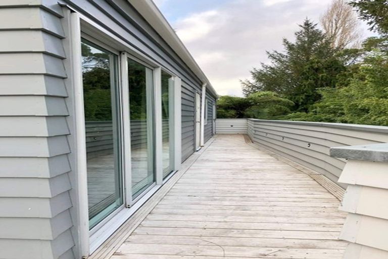 Photo of property in 3a Levy Road, Glen Eden, Auckland, 0602