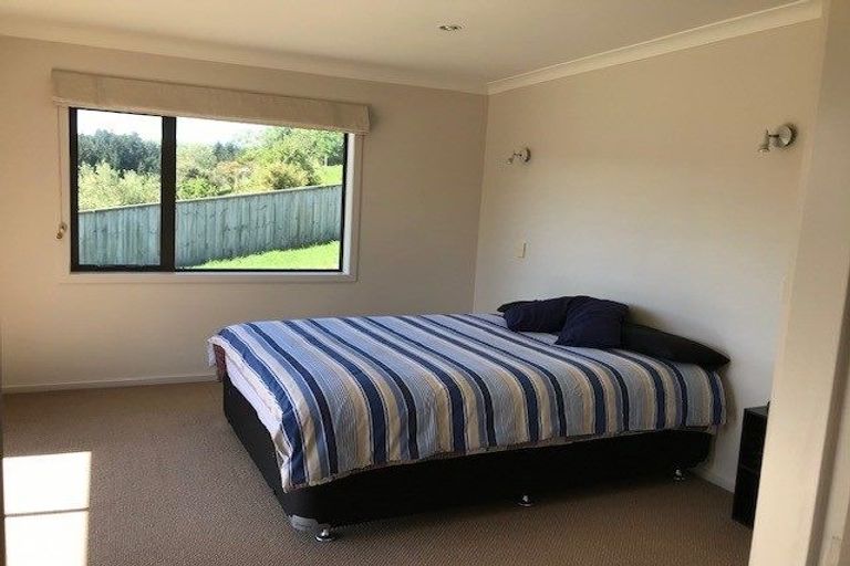 Photo of property in 69 Te Puia Drive, Aotea, Porirua, 5024