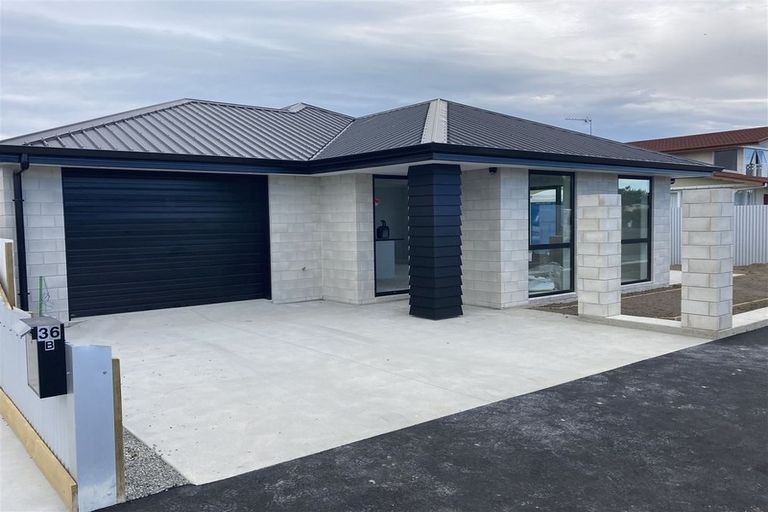 Photo of property in 36a Eton Street, Hampstead, Ashburton, 7700