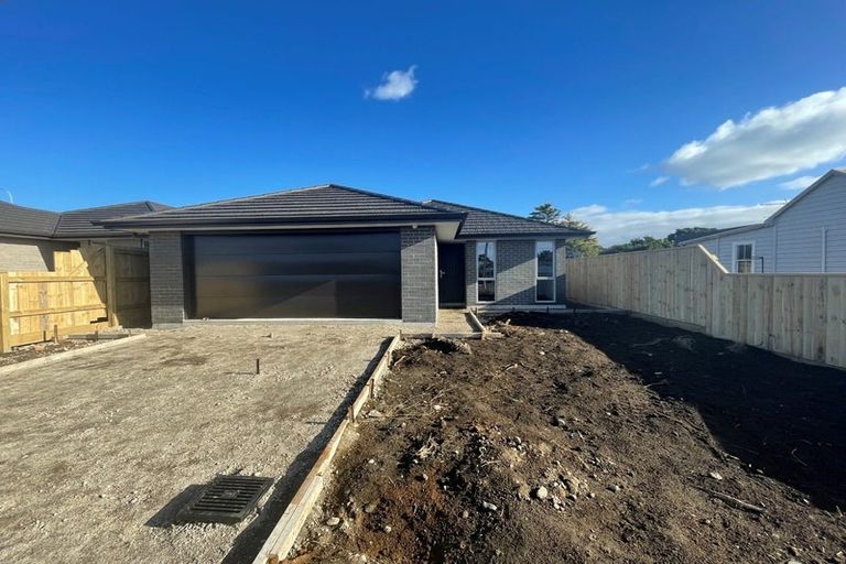 Photo of property in 75 Strange Street, Waitara, 4320
