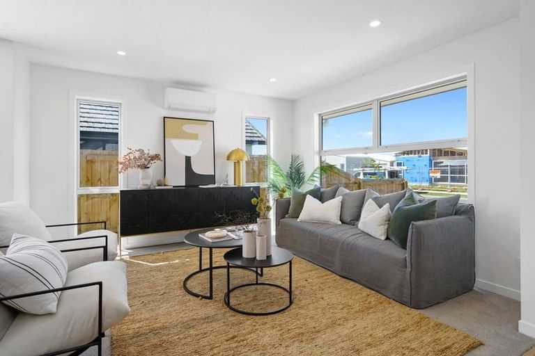 Photo of property in 11 One Haruru Street, Cambridge, 3493