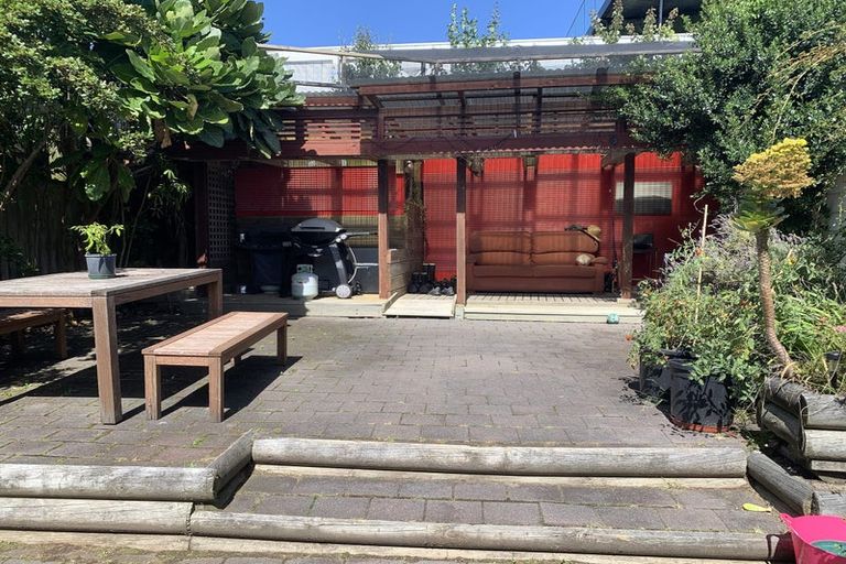 Photo of property in 46 Moana Street, Otaki Beach, Otaki, 5512