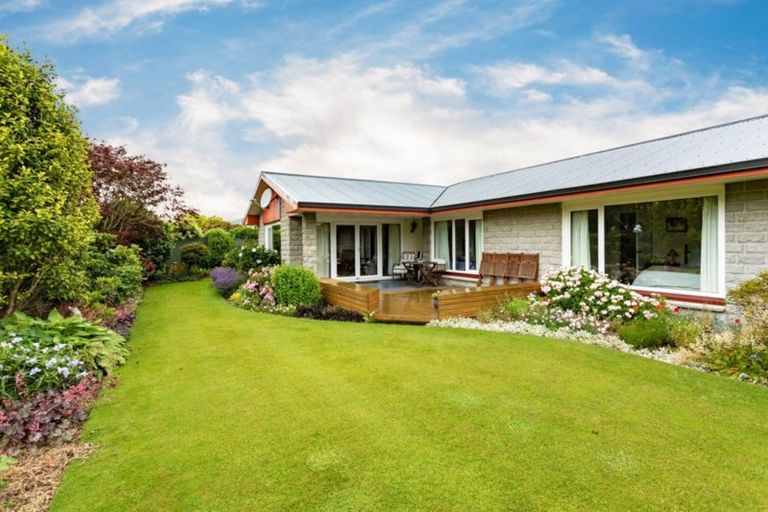 Photo of property in 16 Pound Road, Leeston, 7632