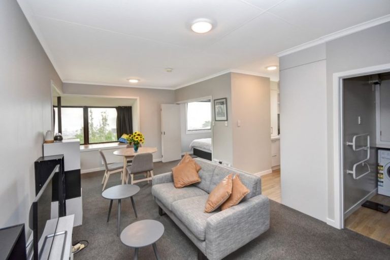 Photo of property in Cargill Court, 2/27 Arthur Street, Dunedin Central, Dunedin, 9016