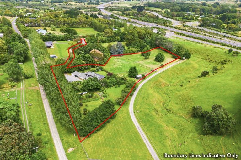 Photo of property in 19 Hadfield Road, Peka Peka, Waikanae, 5391