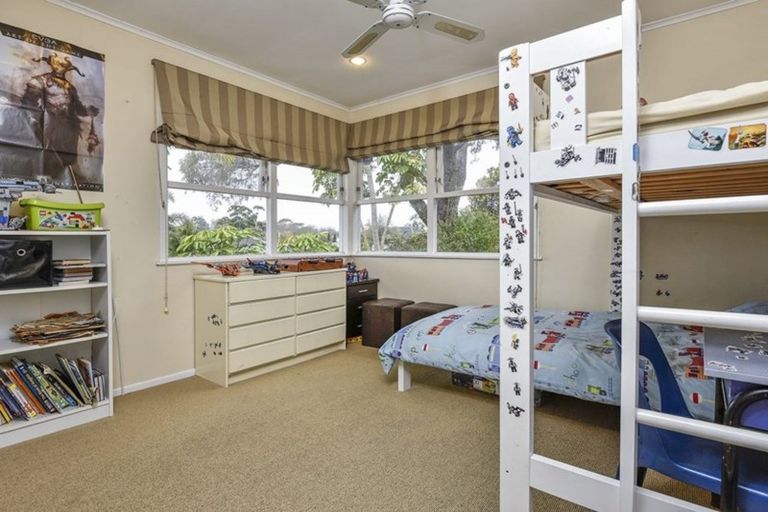 Photo of property in 76 Marlborough Avenue, Glenfield, Auckland, 0629