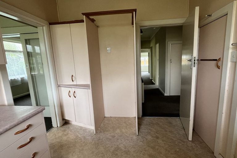 Photo of property in 9 Graham Place, West End, Palmerston North, 4410