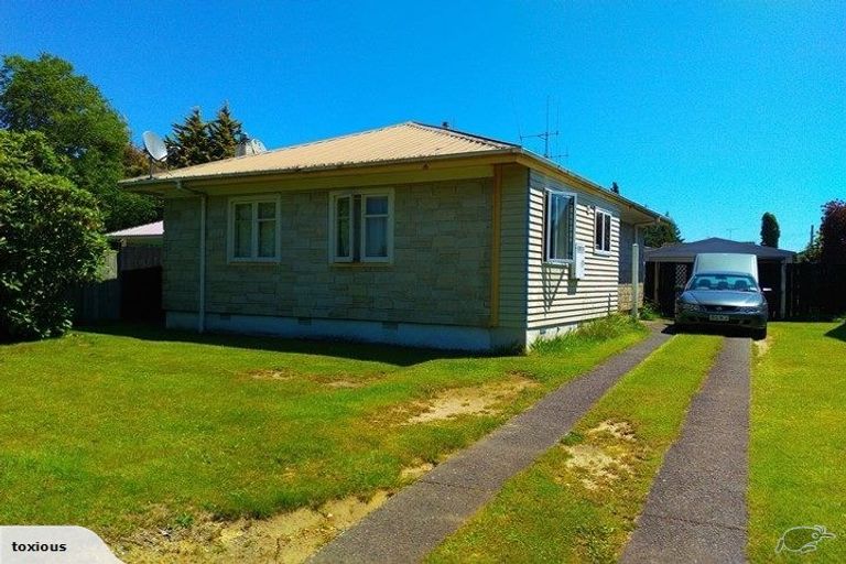 Photo of property in 76 Roslin Street, Tokoroa, 3420