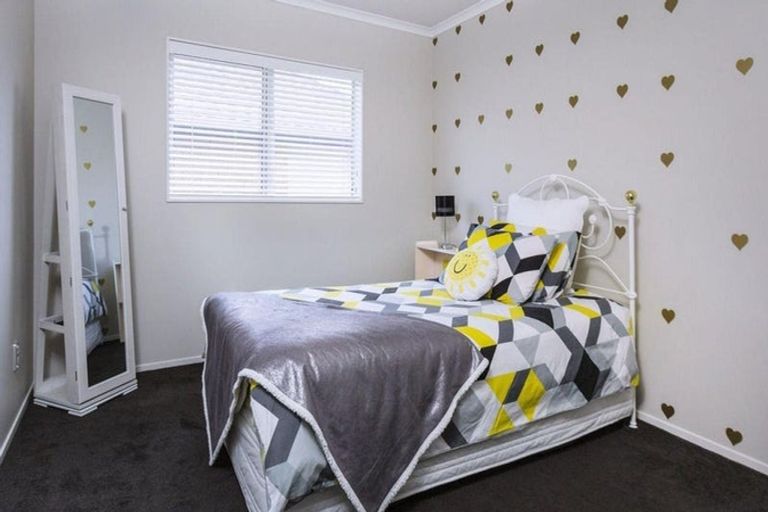 Photo of property in 19 Ballindrait Drive, Flat Bush, Auckland, 2019