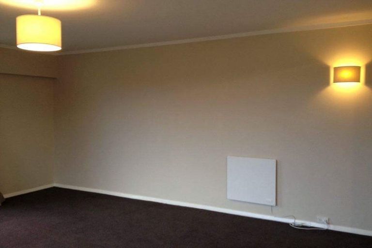 Photo of property in 86 Black Rock Road, Newlands, Wellington, 6037