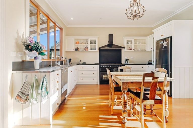 Photo of property in 8 Apollo Place, Rototuna North, Hamilton, 3210