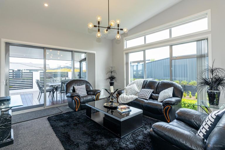 Photo of property in 28 Meadowstone Street, Gleniti, Timaru, 7910