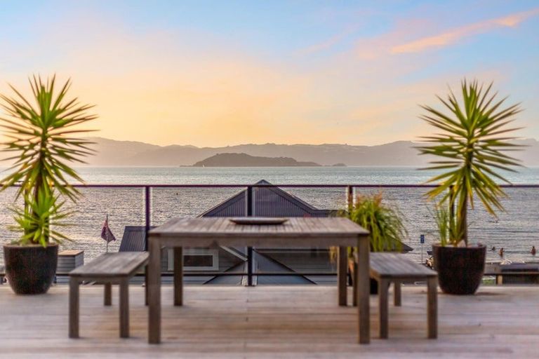 Photo of property in 616a Marine Drive, Days Bay, Lower Hutt, 5013