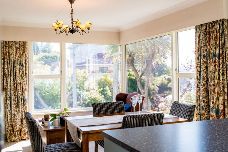 Photo of property in 16 Leven Street, Roslyn, Dunedin, 9010