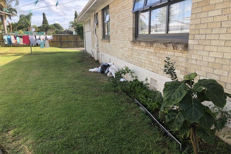 Photo of property in 7 Sutton Crescent, Papatoetoe, Auckland, 2025