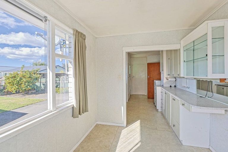 Photo of property in 23 Upham Street, Havelock North, 4130