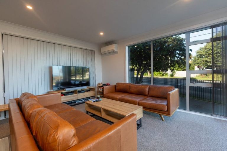 Photo of property in 39a Ruapehu Street, Paraparaumu, 5032