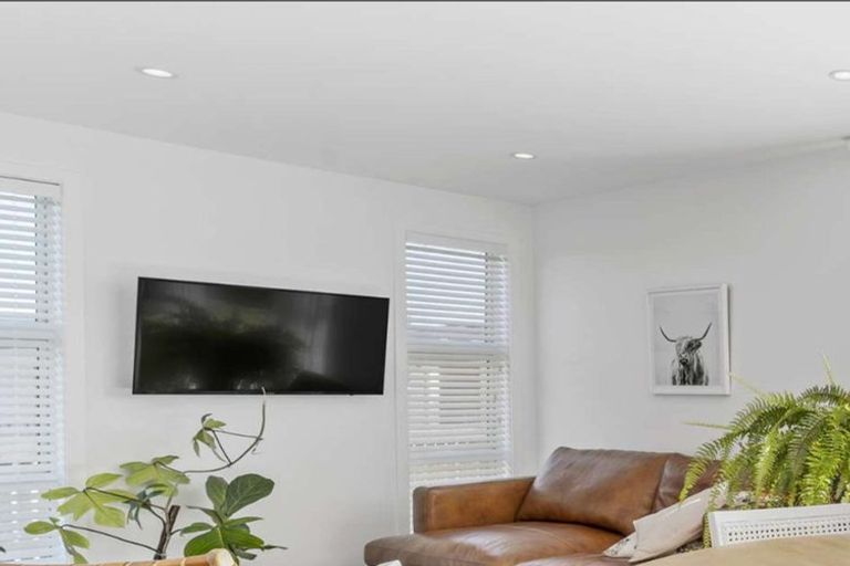 Photo of property in 11 Union Drive, Papamoa, 3118