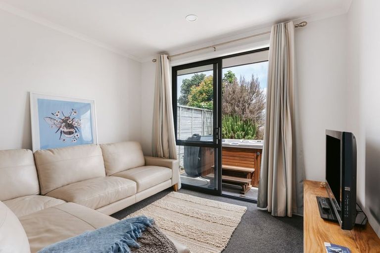 Photo of property in Waterview Estate, 8/4 Greystone Place, Omokoroa, 3114